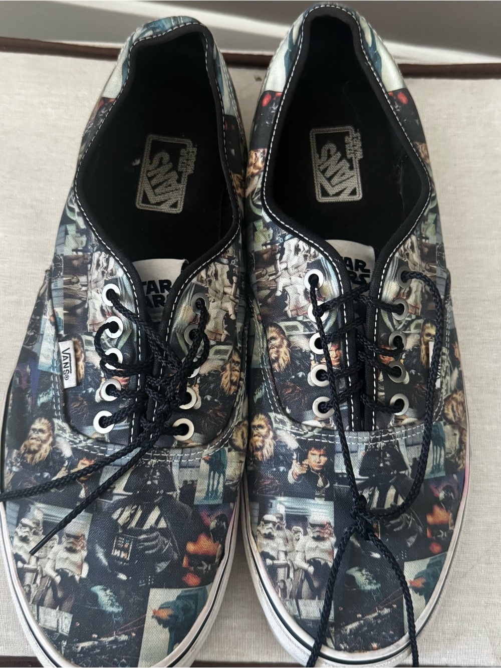 Vans Star Wars Graphic Era Sneaker in Black/White - Picture 3 of 5